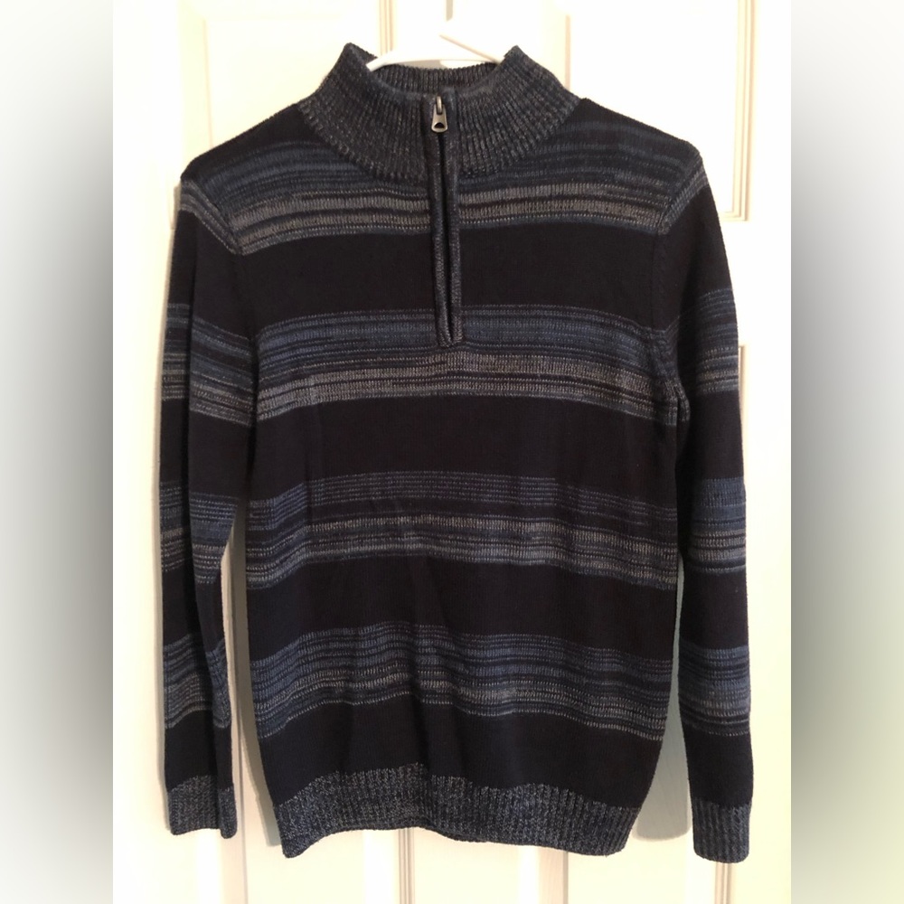 Youth boys sweater